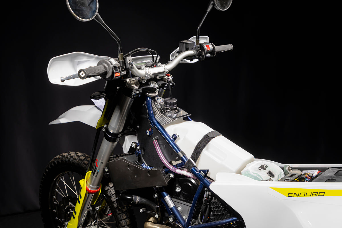 Husqvarna 701 front fuel tank Kit (Rade Garage) 2016-2026